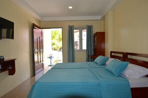 Double Room, Garden View | Pemandangan dari bilik