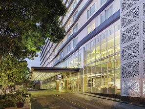 Exterior - Mercure Bandung Nexa Supratman (Bandung)