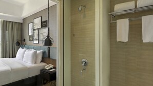 Superior-Doppelzimmer, 1 Doppelbett | Zimmersafe, Schreibtisch, Bügeleisen/Bügelbrett, kostenloses WLAN