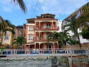 Front of property - Appartement Marina (Grand-Baie)
