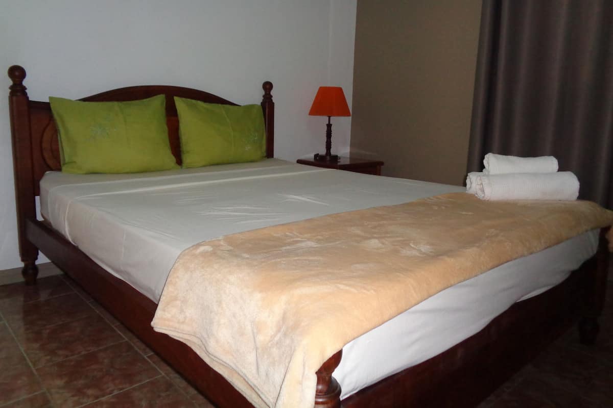In-room safe, iron/ironing board, rollaway beds, free WiFi