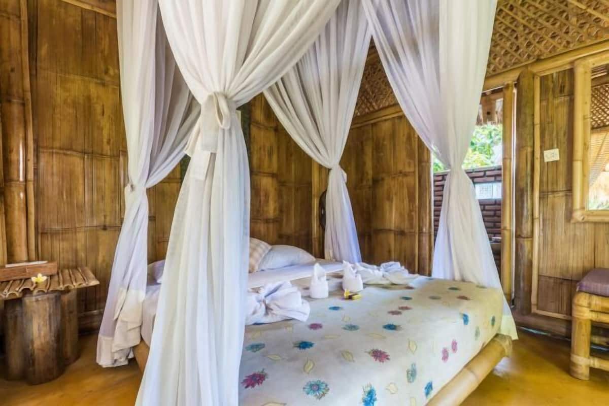 1 chambre, literie de qualité, coffre-fort, bureau
