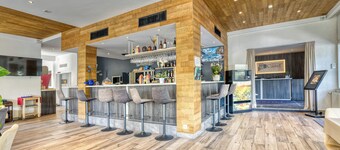 โรงแรมกาสเตล