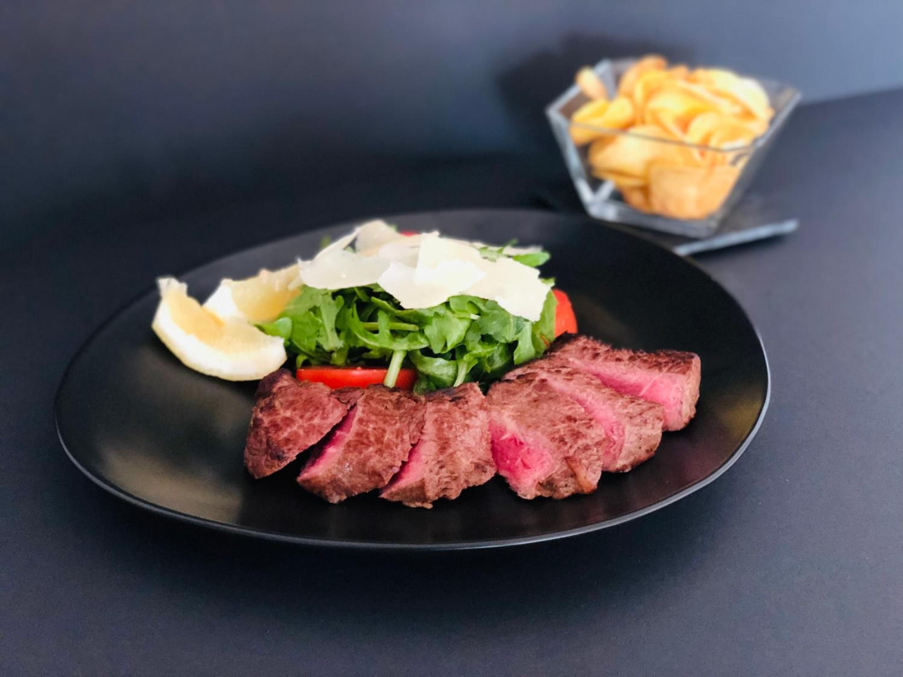 lunch and dinner served, regional cuisine