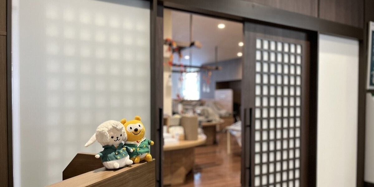 daily buffet breakfast (jpy 1800 per person)