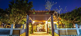 Tree Home Plus Home Stay