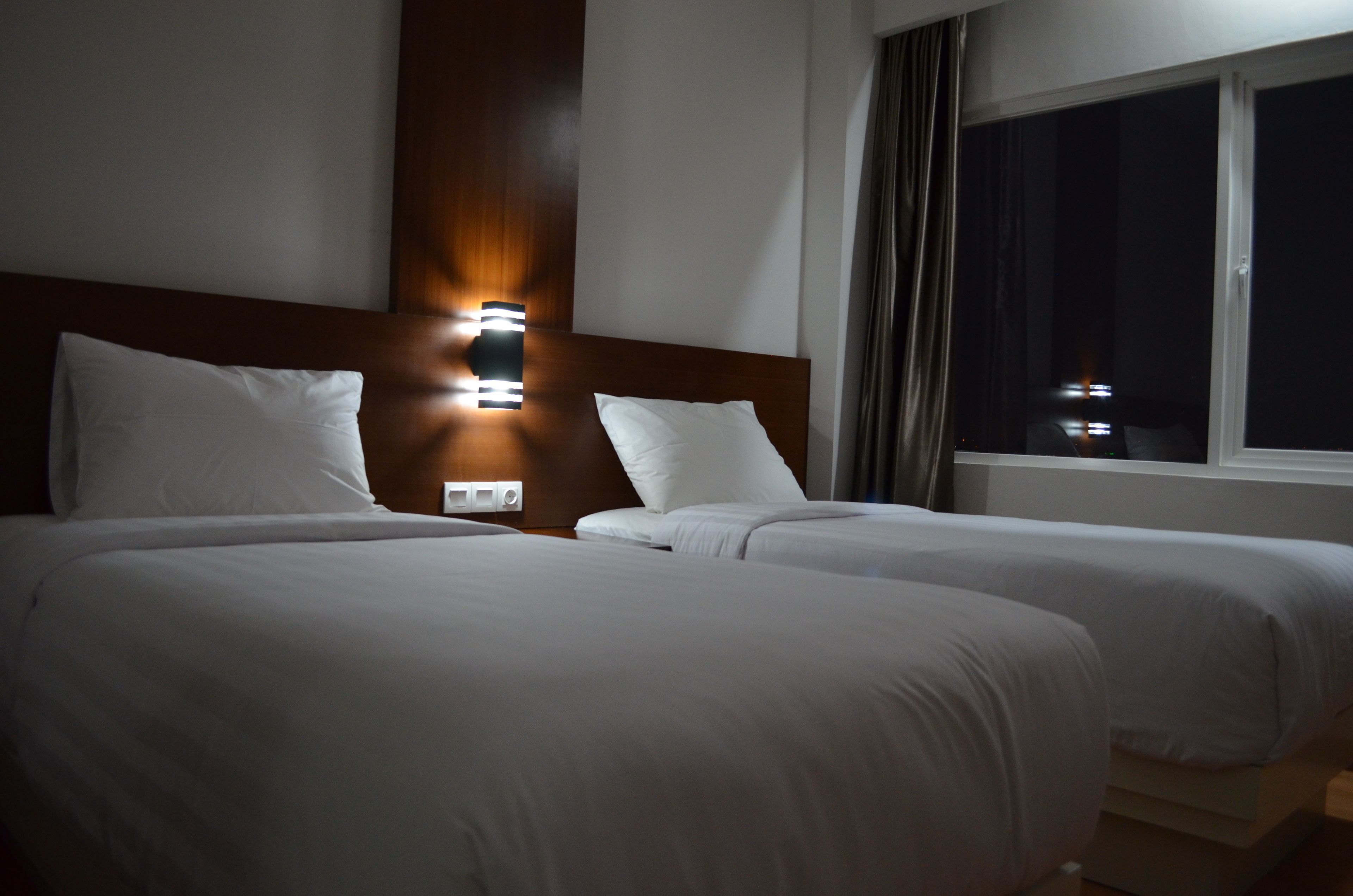 In-room safe, desk, blackout drapes, free WiFi