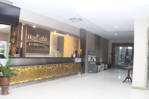 Reception - Horison Kota Lama Semarang (Semarang)