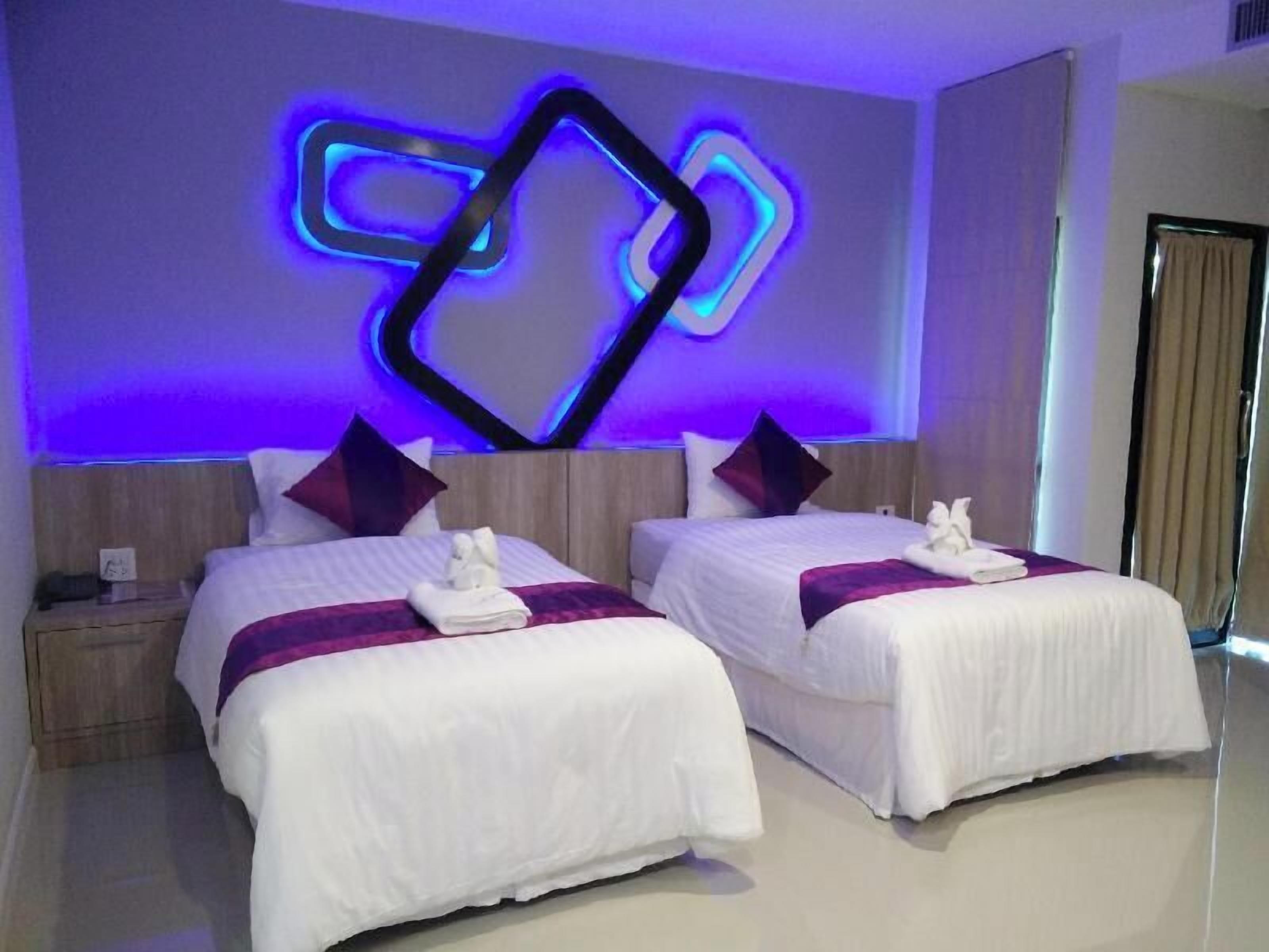 Premium bedding, free minibar items, in-room safe