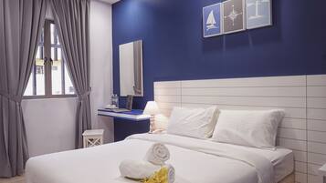 Deluxe Room, City View | Desk, blackout drapes, soundproofing, iron/ironing board