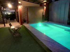 Udendørs pool