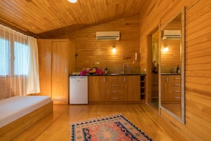 1 habitación, minibar, escritorio y sistema de insonorización