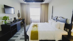 Departamento familiar, 3 habitaciones, hidromasaje | Artículos del minibar gratis y caja de seguridad en la habitación 