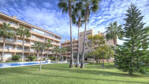 Unclassified image, 3 of 36, button - Alborada Golf by Mirmar (L'Alfas del Pi)