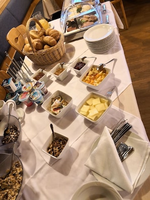 Daily buffet breakfast (EUR 12 per person)