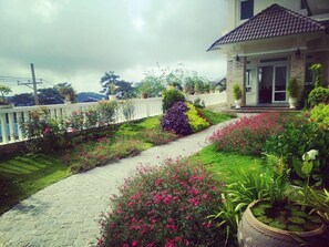 Interior entrance - Nhatvy Hotel (Da Lat)
