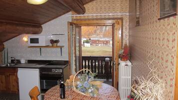 Apartment (Stelle) | Living area