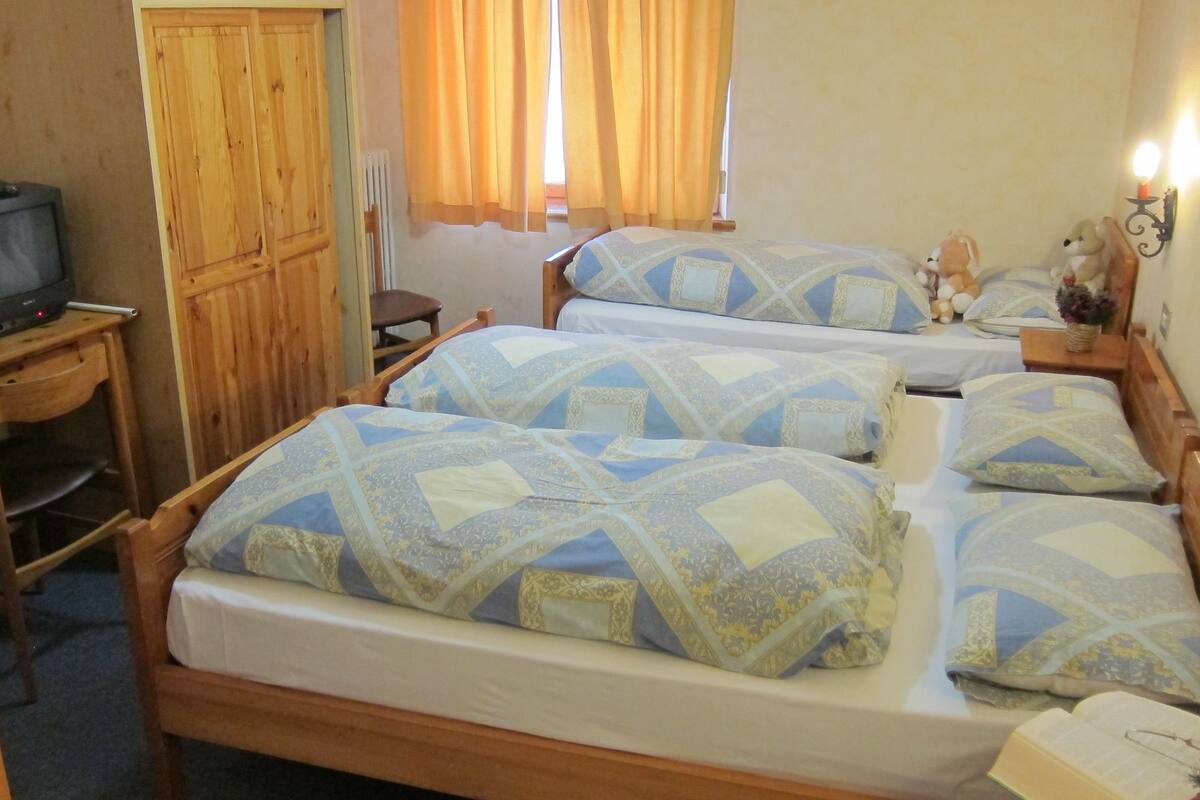 Apartment (Cielo) | Cribs (surcharge), WiFi (free)