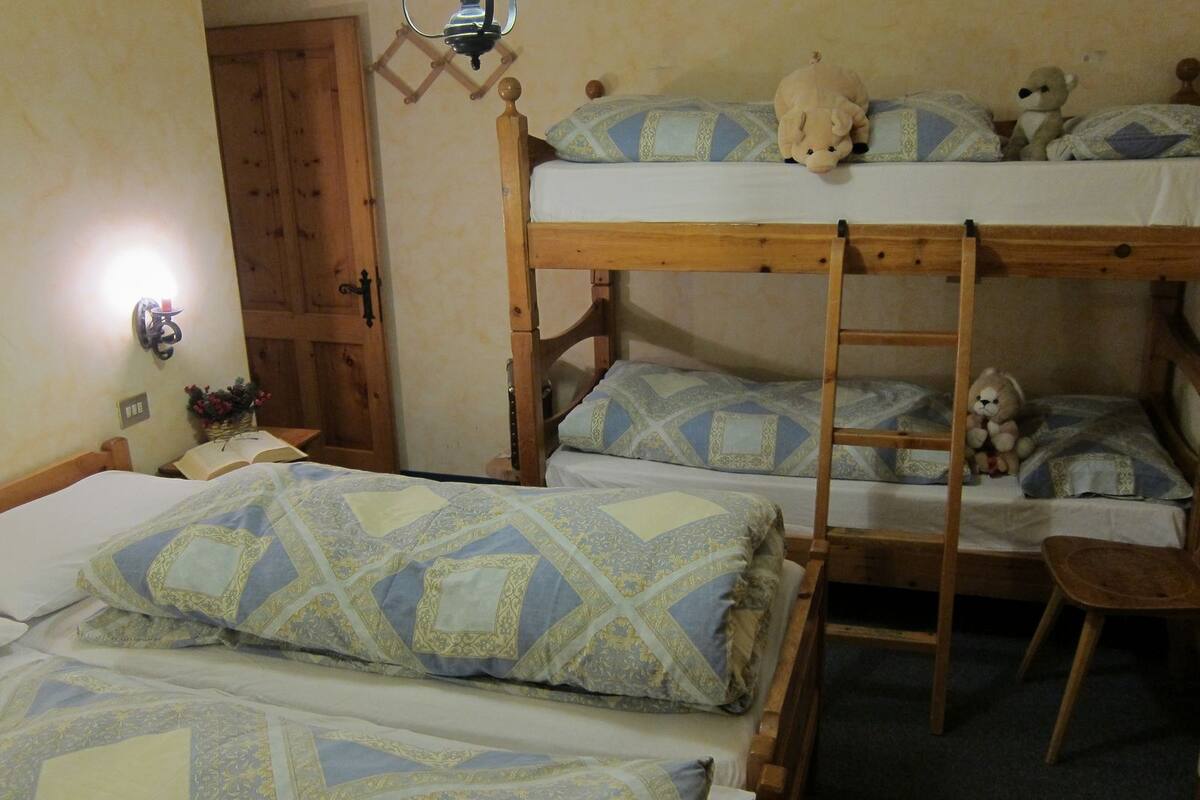 Apartment (Mare) | Cribs (surcharge), WiFi (free)