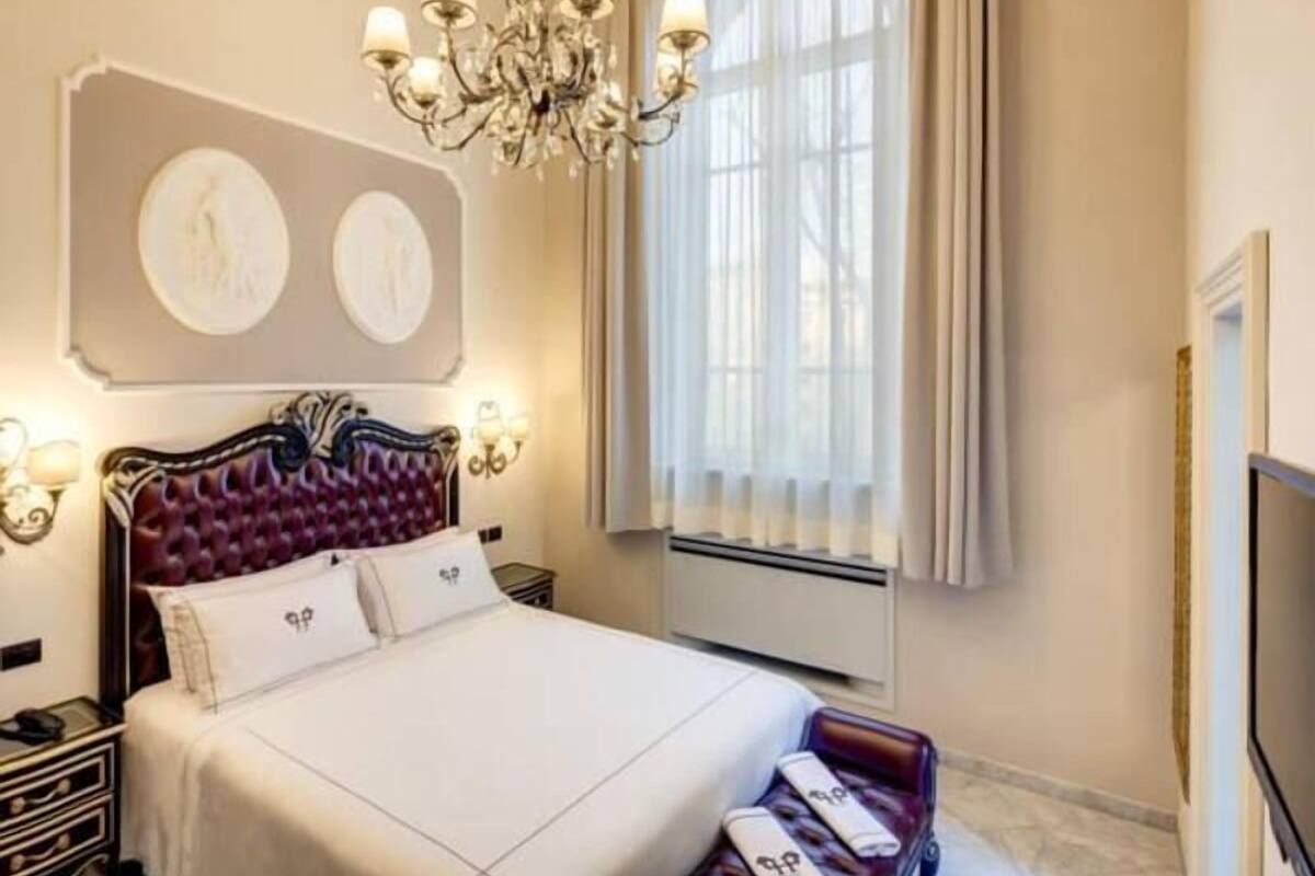 1 habitación, minibar, caja de seguridad en la habitación y escritorio