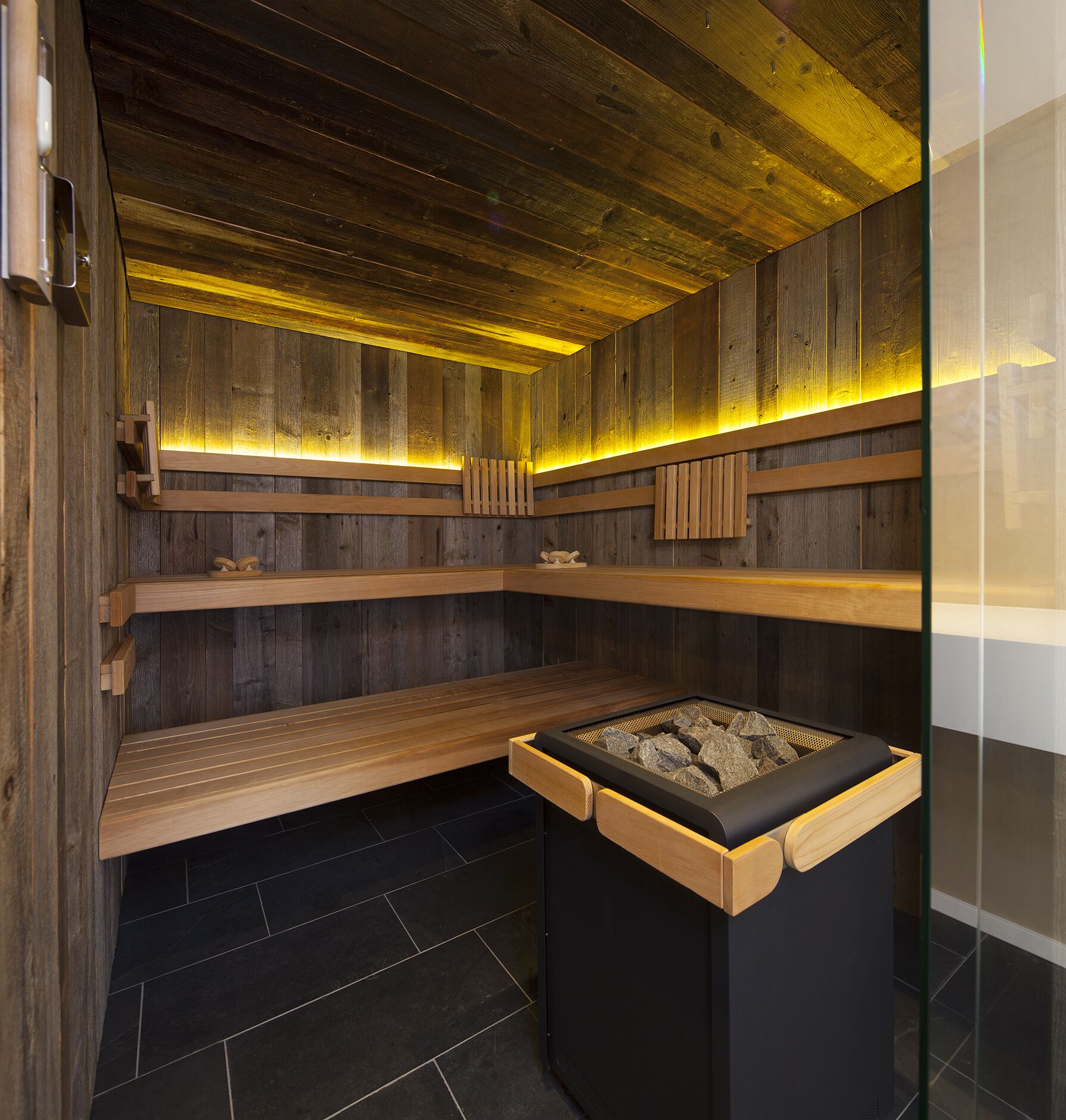 sauna, steam room