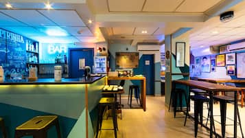 Bar lounge