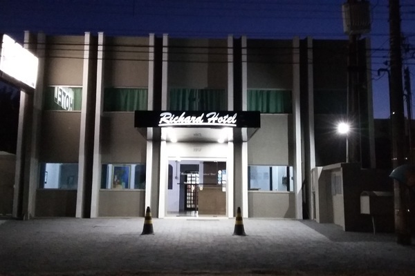 Front of property - evening/night