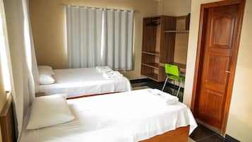 Escritorio, camas extra y wifi gratis