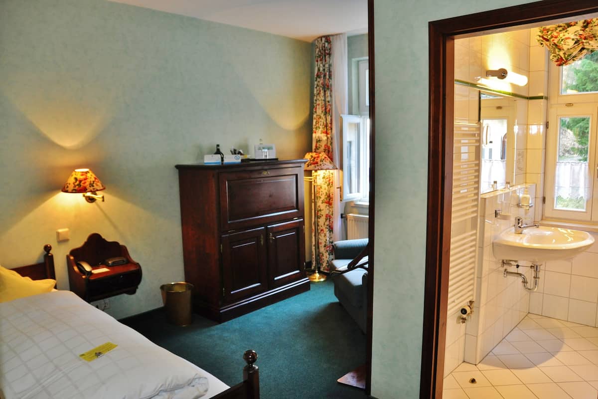 Chambre Simple Confort (Plus) | Vue de la chambre