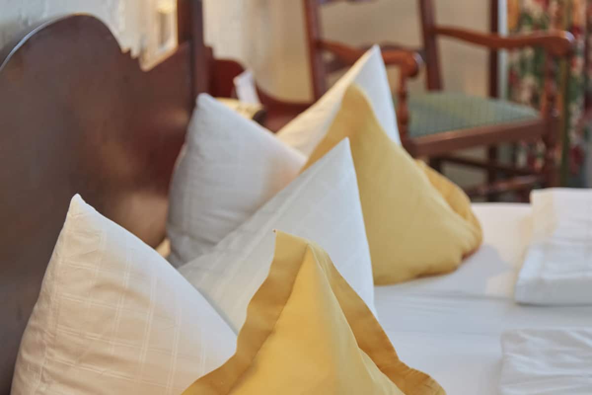 superior double room | 1 bedroom, premium bedding, minibar, in-room safe