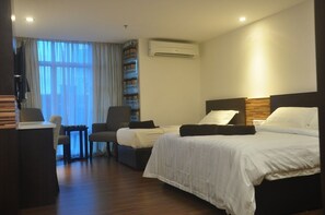Studio Apartment | Desk, iron/ironing board, free cribs/infant beds, free rollaway beds - AL-Aidid Homestay (Kota Bharu)