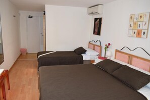 Minibar, Wi-Fi gratuit, draps fournis