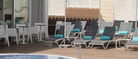 Utomhuspool