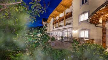 Front of property – evening/night