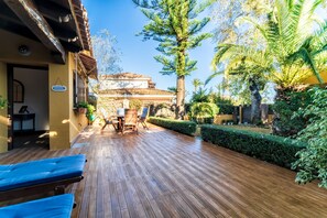 Comfort-Apartment, Terrasse, zum Garten hin | Ausblick vom Zimmer