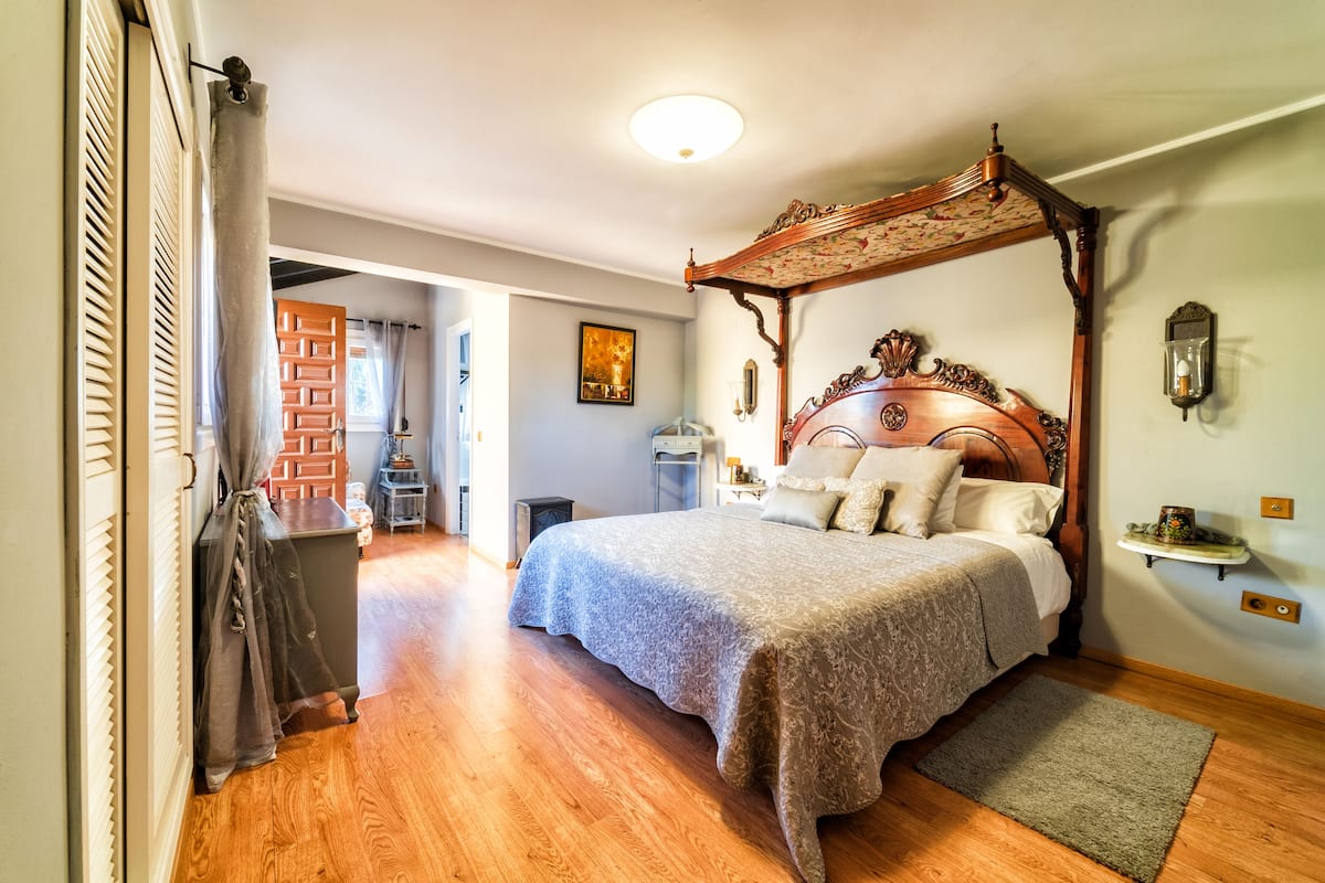 1 habitación y ropa de cama hipoalergénica