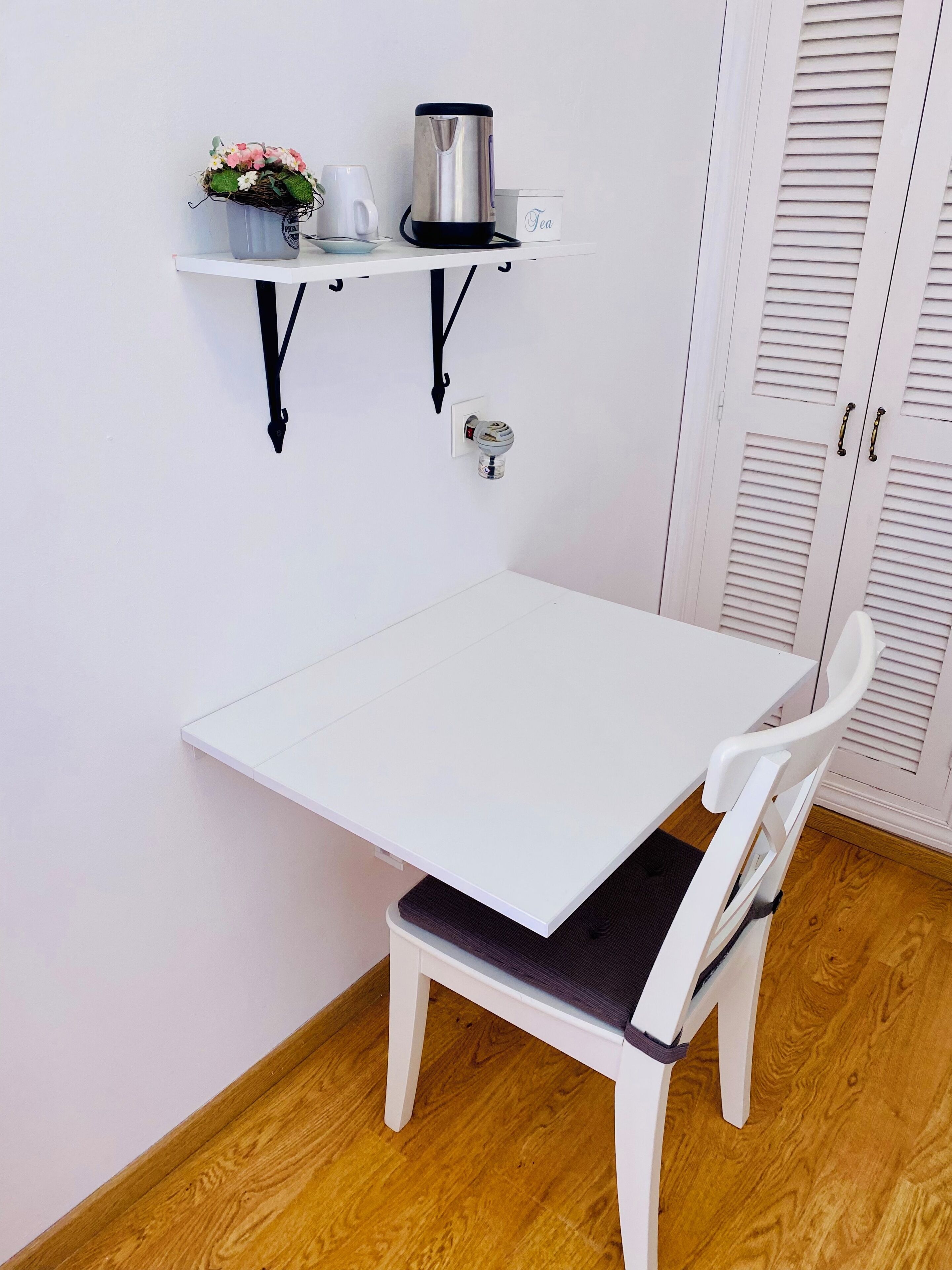 economy single room | 1 bedroom, hypo-allergenic bedding, memory-foam beds, in-room safe