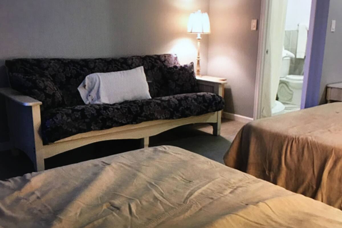 Premium Single Room, 1 Bedroom, Kitchen | WiFi (free)