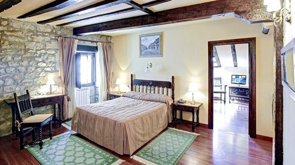 Ảnh chưa phân loại, 1 trong số 47 ảnh, nút