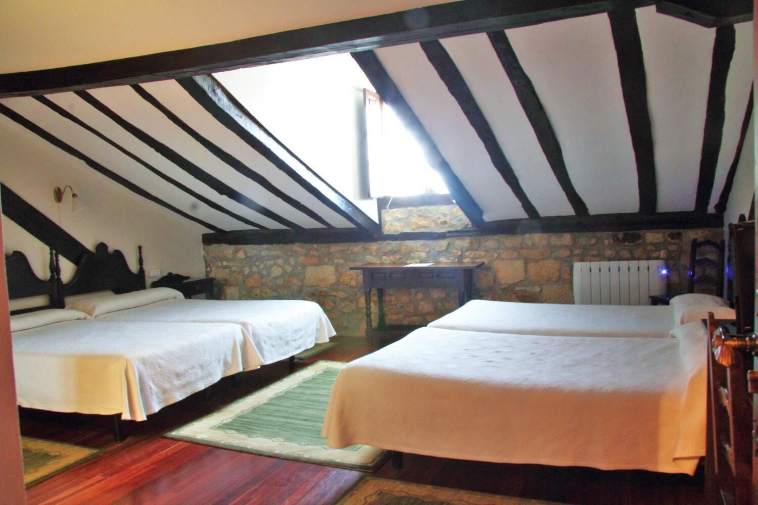 desk, cots/infant beds