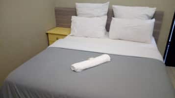 Self Catering (7) | Bộ đồ giường cao cấp, két bảo mật tại phòng, trang trí khác biệt