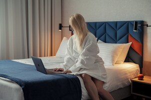 Superior Room, 1 Katil Ratu (Queen) dengan Katil Sofa | Peti besi dalam bilik, meja, kalis bunyi, seterika/papan seterika 