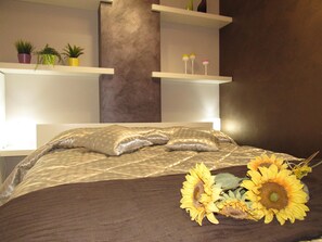 Chambre Double Design, 1 chambre, non-fumeurs, salle de bains attenante | Literie de qualité supérieure, bureau, lits bébé (gratuits)