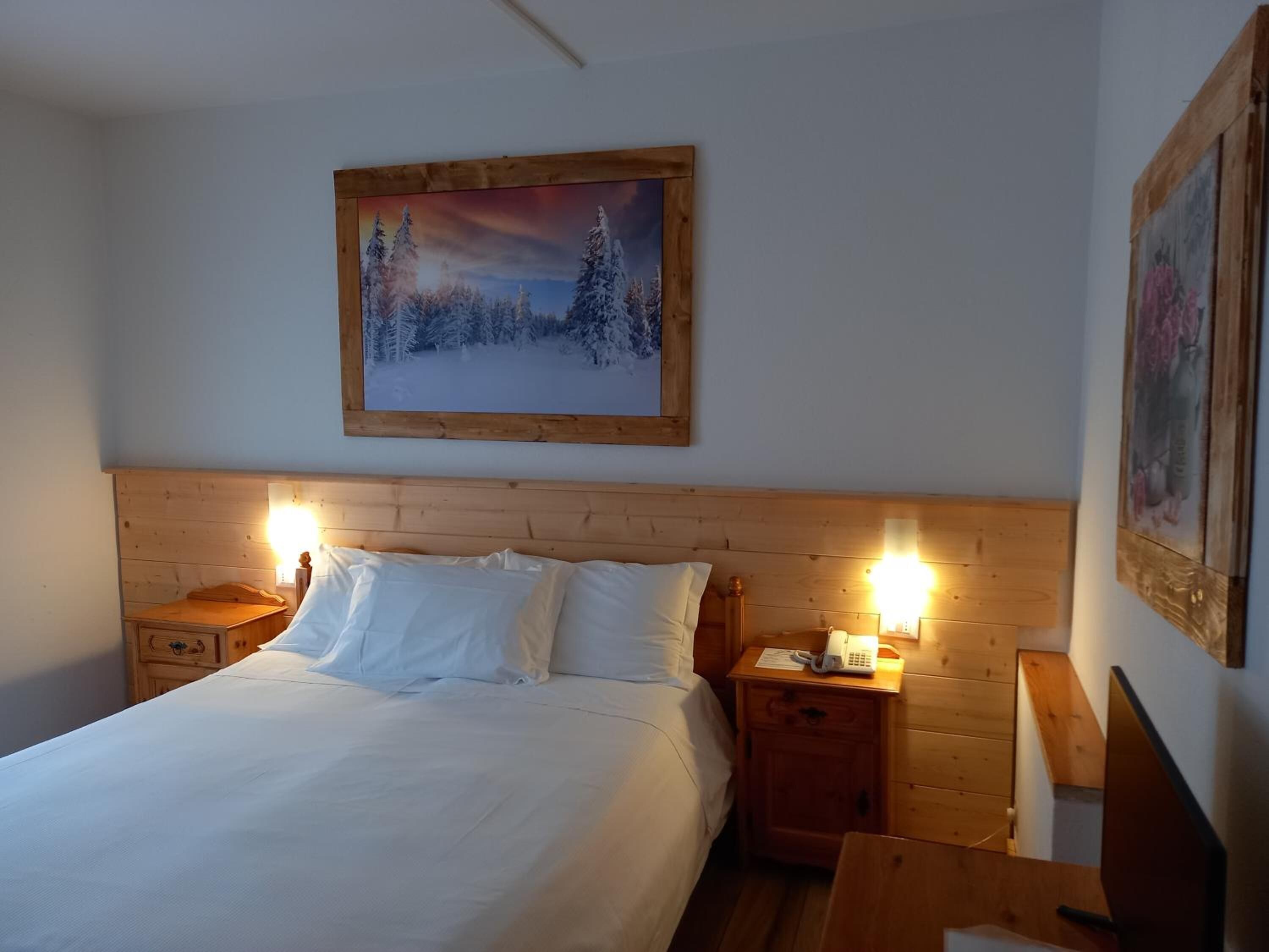 1 bedroom, in-room safe, desk, soundproofing