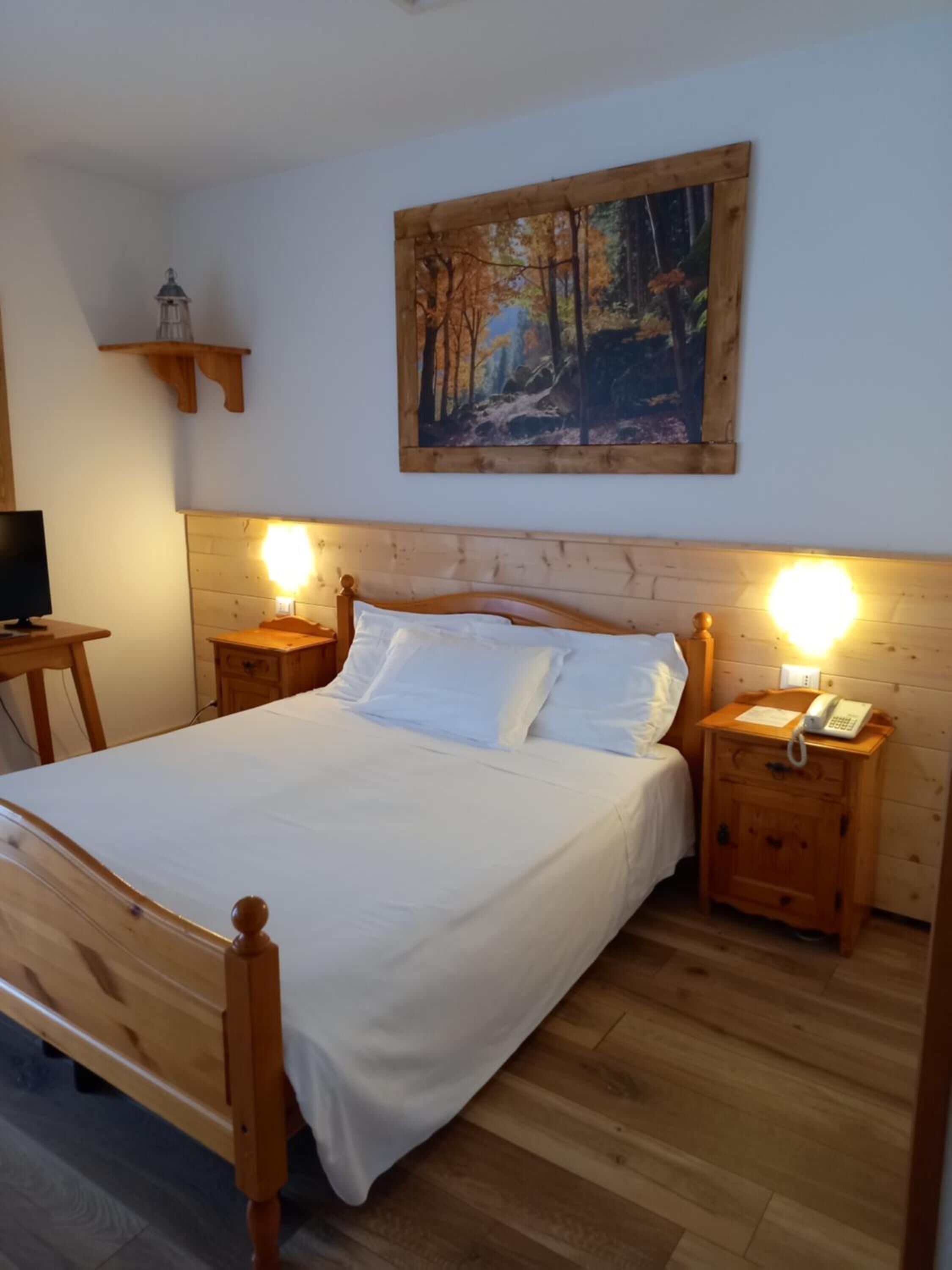 1 bedroom, in-room safe, desk, soundproofing