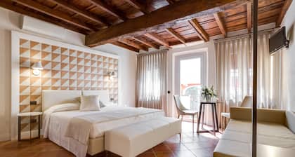 Ferrara Rooms