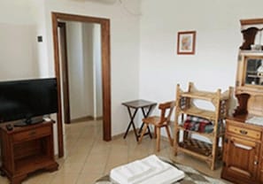 Double Room Single Use | Desk, free WiFi