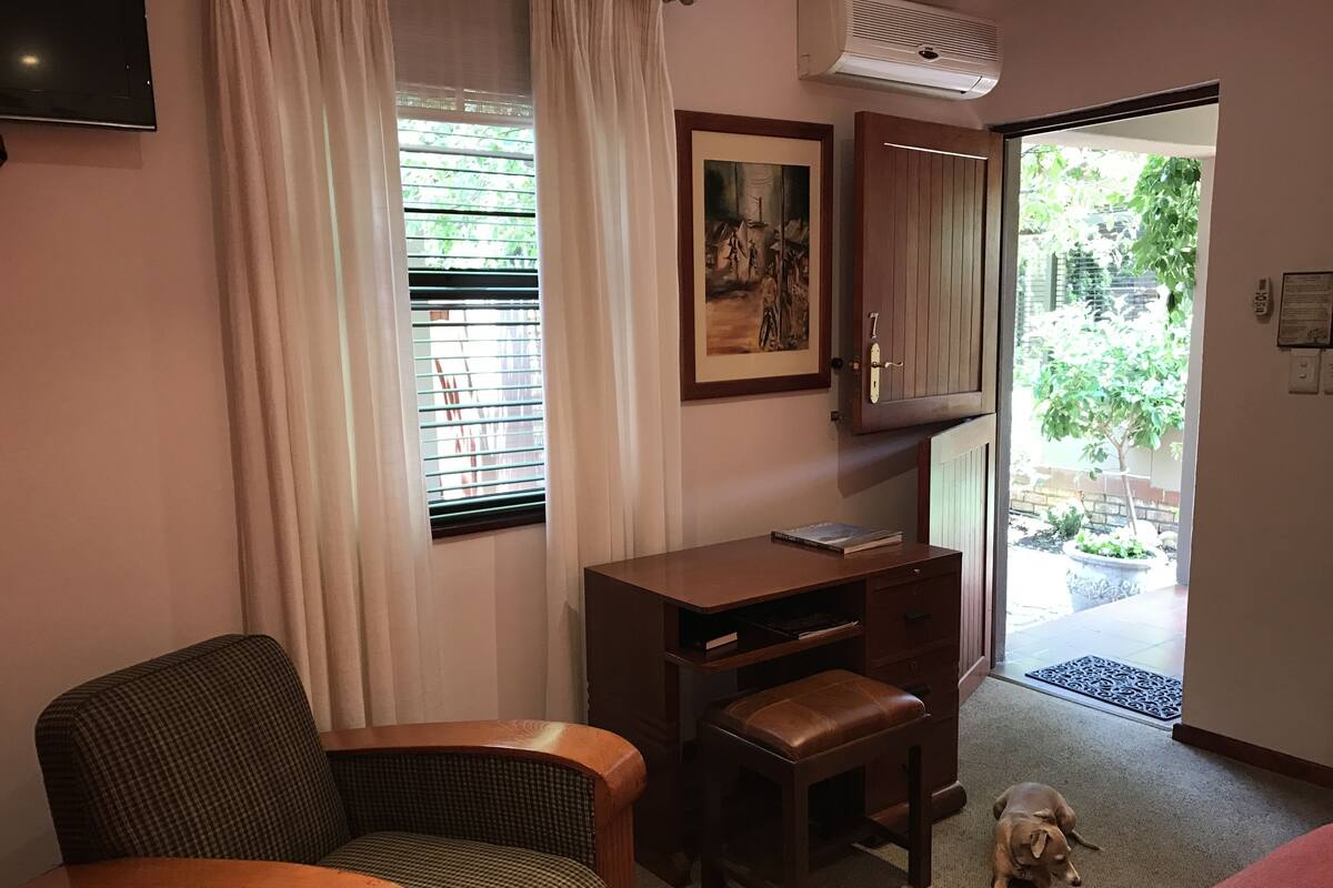 標準雙人或雙床房 (Luxury Suite) | 1 間臥室、埃及棉床單、高級寢具、隔音