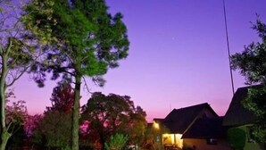 Front of property - evening/night - Pine Tree Lodge (Midrand)