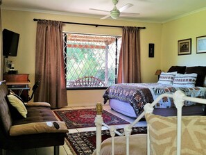 1 studio thatch cottage (4) | Premium bedding, memory foam beds, iron/ironing board, free WiFi